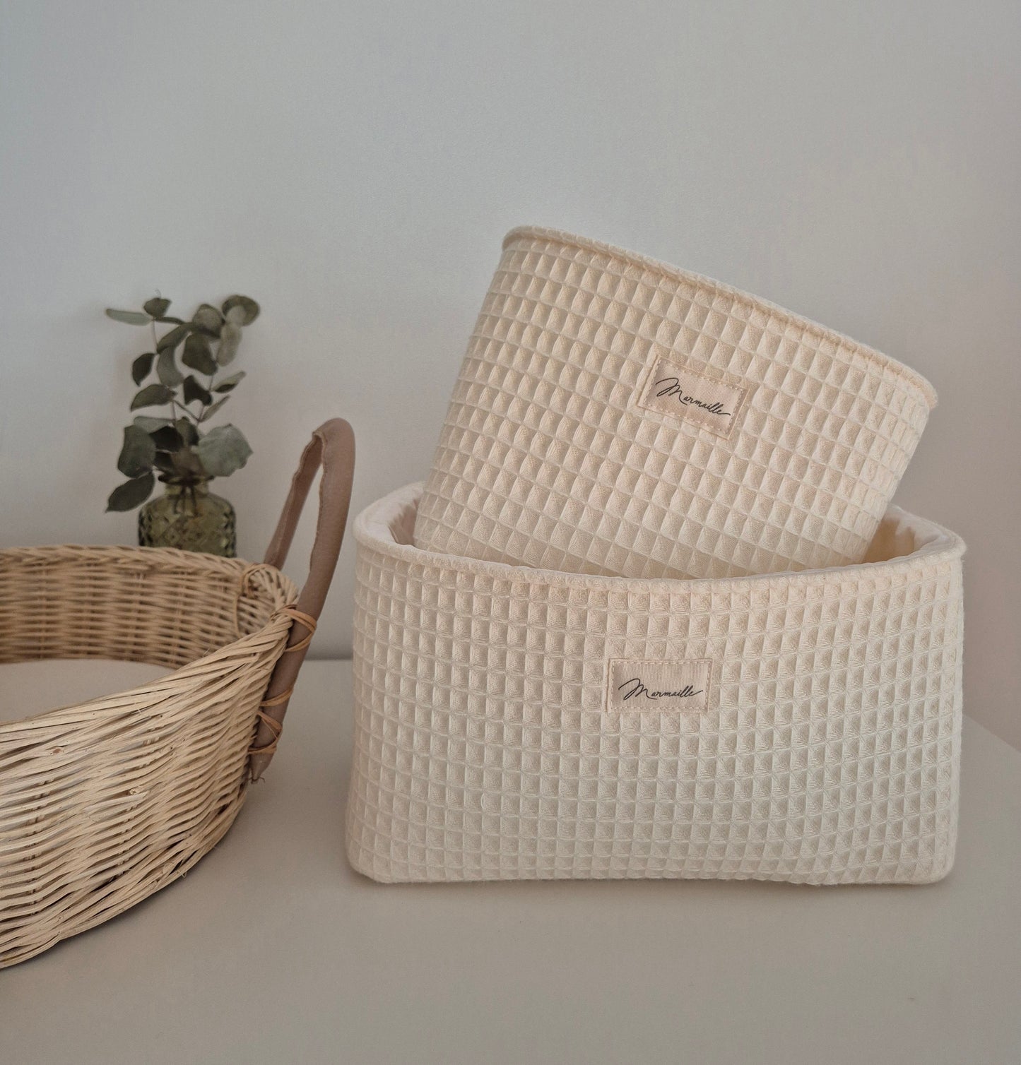Basket - ecru honeycomb