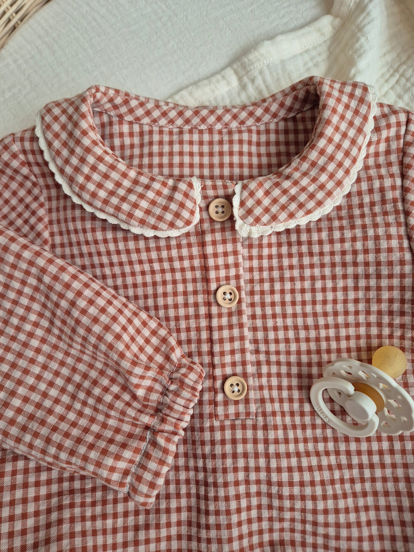 Romper - mini gingham carrot cake