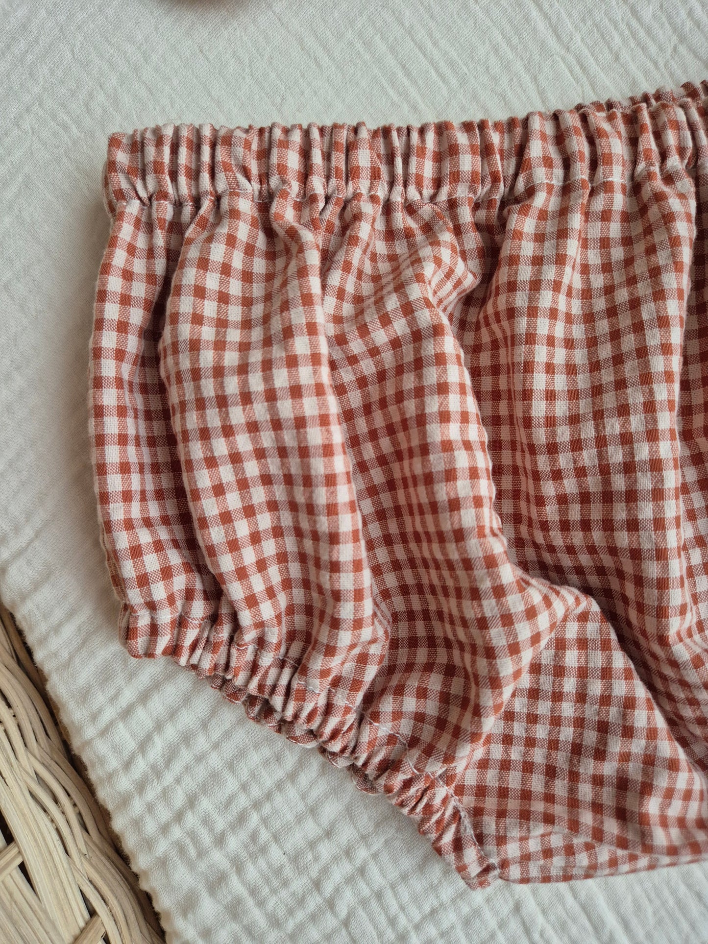 Bloomer - mini gingham carrot cake