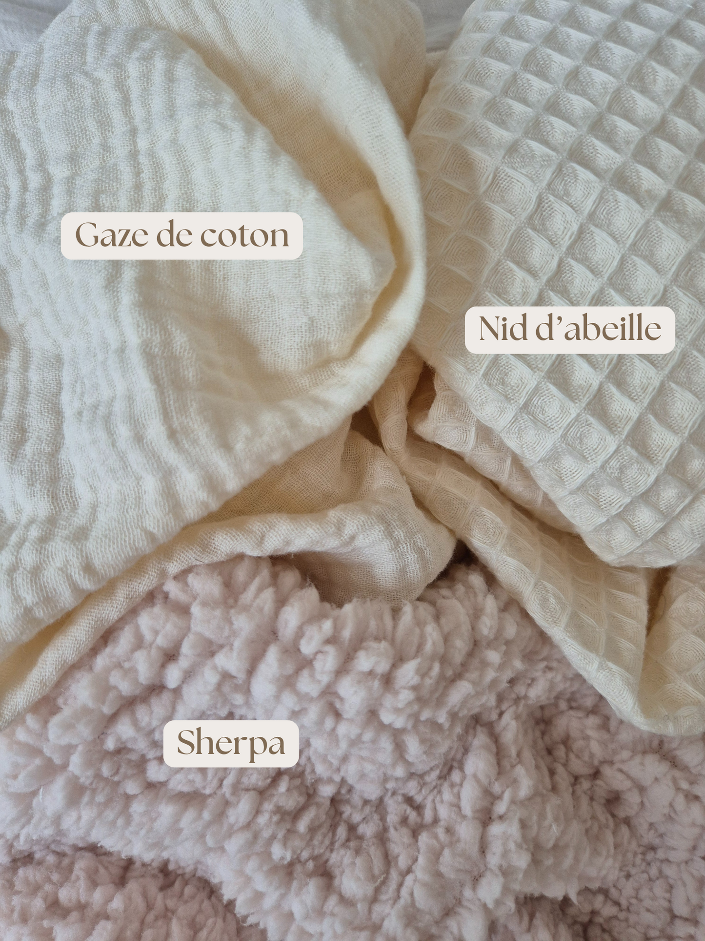 Couverture - gaze brodée